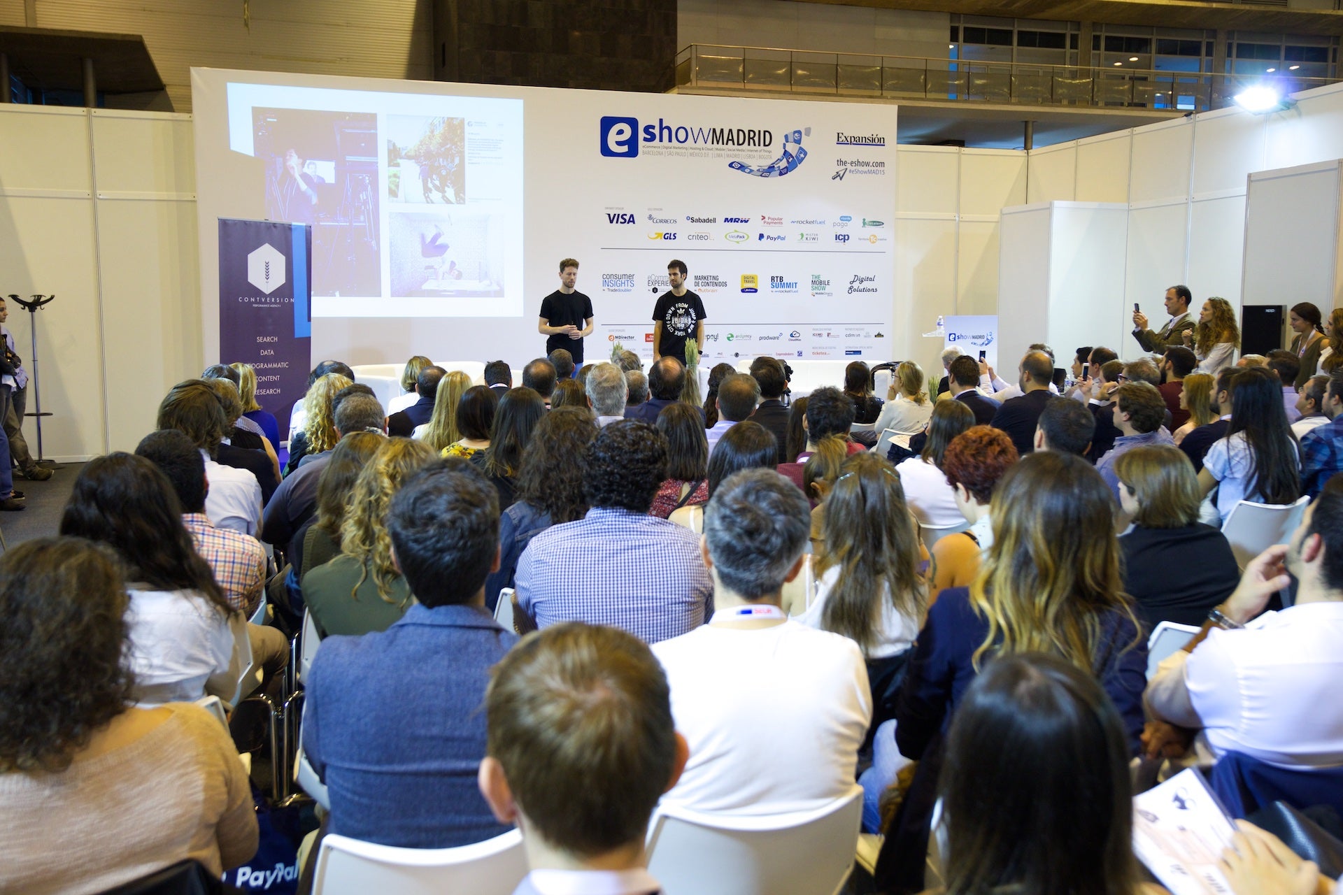 Más de 100 expositores y 250 ponentes expertos en el sector online, así será el eShow Madrid 2016 Más de 100 expositores y 250 ponentes expertos en el sector online, así será el eShow Madrid 2016