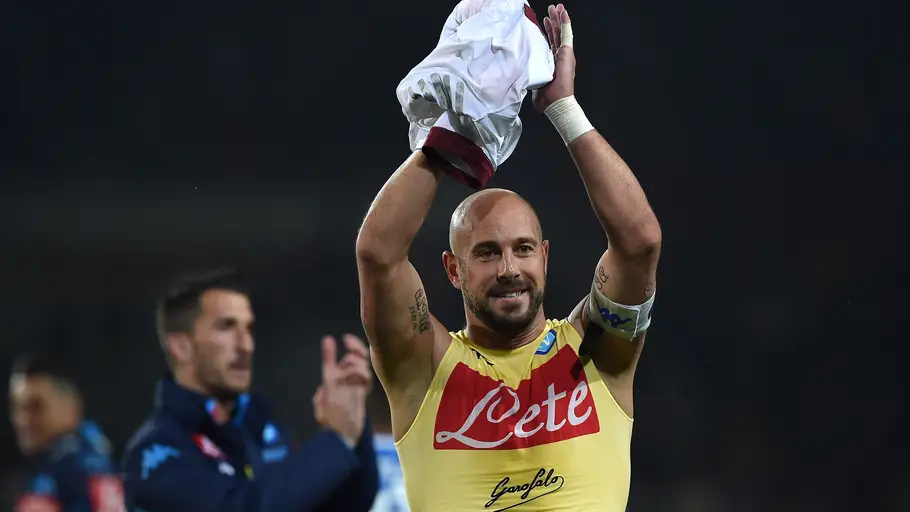 Pepe Reina, portero del Nápoles Pepe Reina, portero del Nápoles