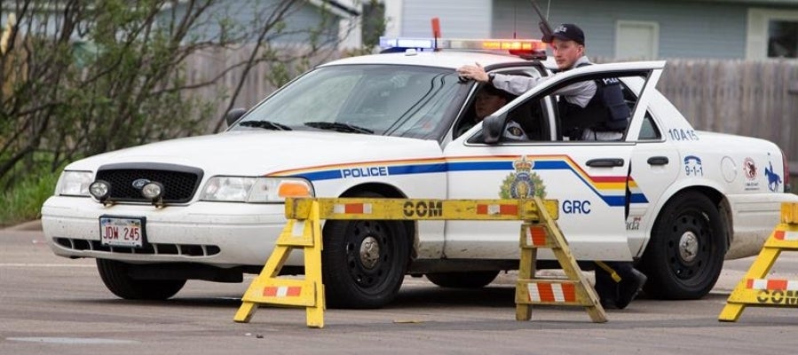 Imagen de archivo de una patrulla de la Policía de Canadá Imagen de archivo de una patrulla de la Policía de Canadá