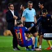 Messi, lesionado en el partido ante el Atlético Messi, lesionado en el partido ante el Atlético