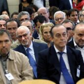 El juicio contra los contra los expresidentes de Caja Madrid Miguel Blesa y Rodrigo Rato y otros 63 usuarios de las 'tarjetas black' de Caja Madrid