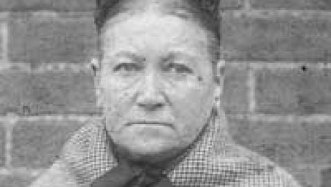  Amelia Dyer