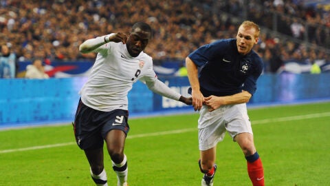 J&eacute;r&eacute;my Mathieu, en un partido de la selecci&oacute;n francesa