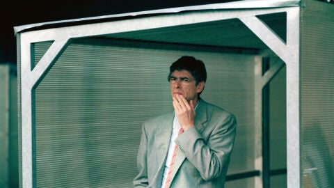 Wenger, en su primera temporada en el Arsenal hace 20 a&ntilde;os