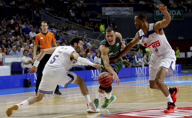 Así comienza la Liga Endesa: El Real Madrid vence ante el Unicaja Así comienza la Liga Endesa: El Real Madrid vence ante el Unicaja