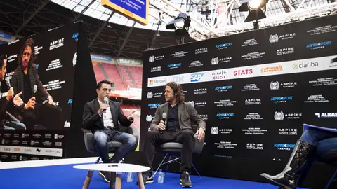 Xavi Hernández ve favorito a Cristiano en la lucha por el Balón de Oro Xavi Hernández ve favorito a Cristiano en la lucha por el Balón de Oro