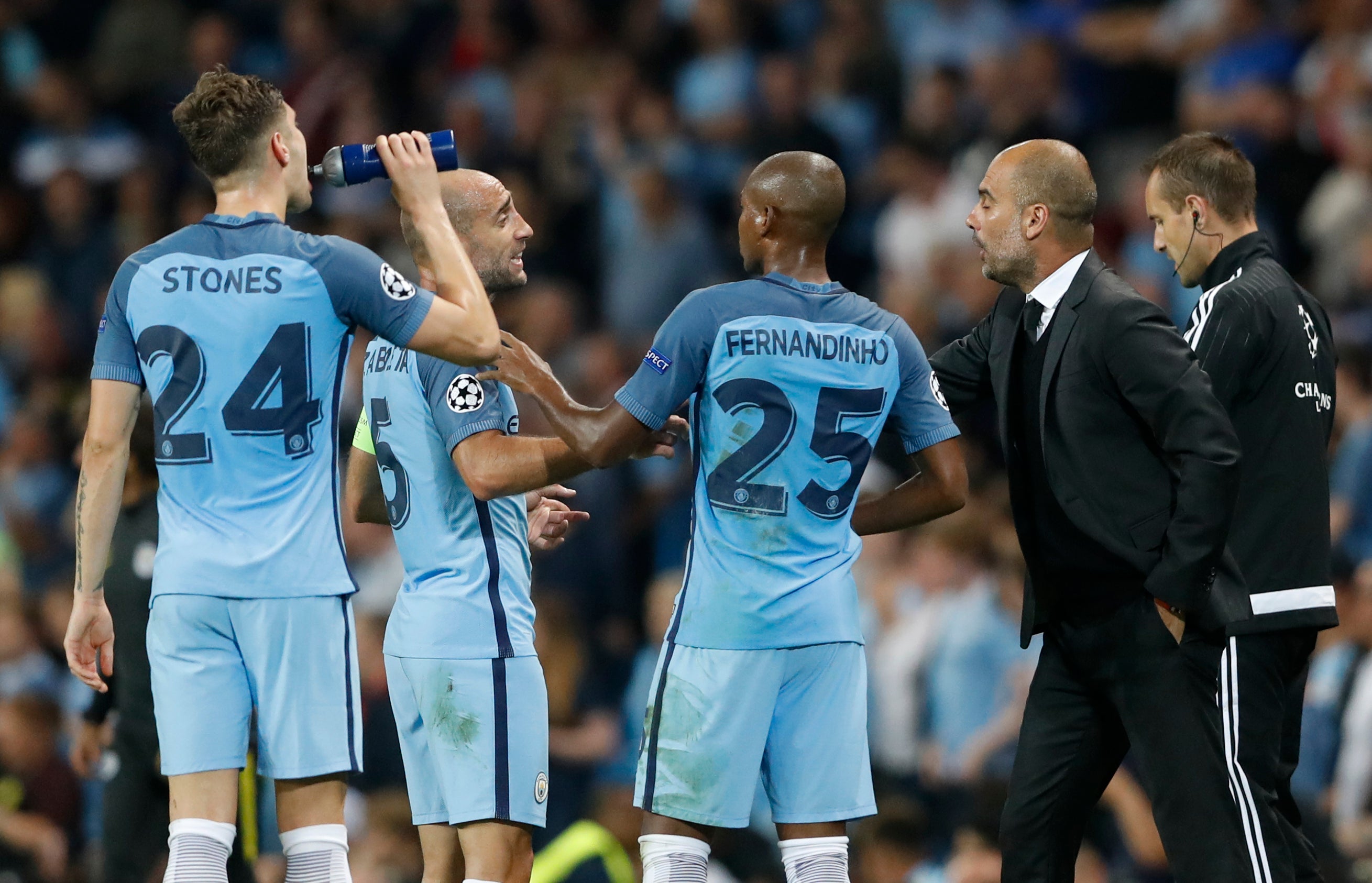 Zabaleta desvela las prohibiciones de Guardiola a los jugadores del Manchester City Zabaleta desvela las prohibiciones de Guardiola a los jugadores del Manchester City