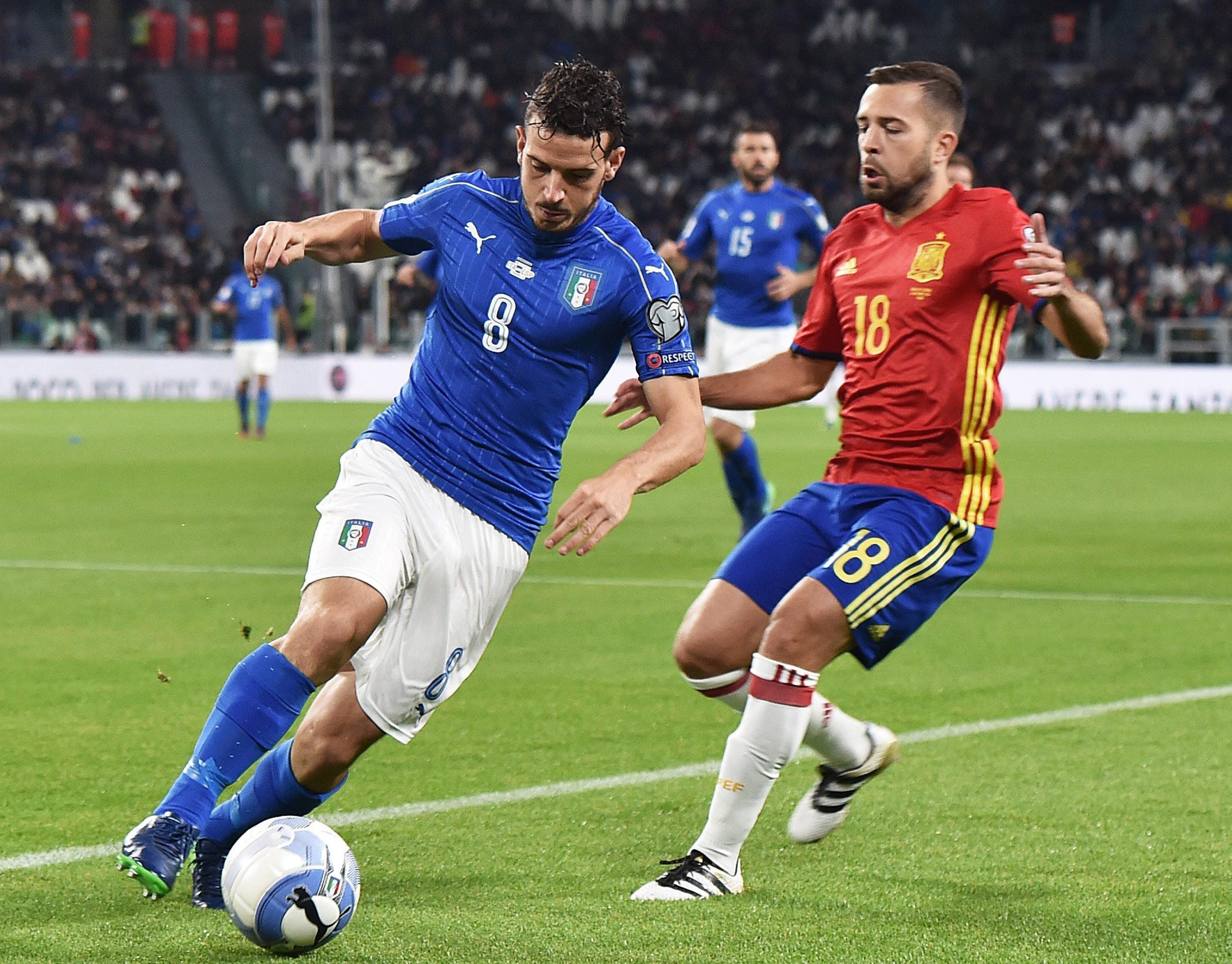 Jordi Alba abandona la concentración de España por una lesión en el muslo izquierdo y Monreal le sustituye Jordi Alba abandona la concentración de España por una lesión en el muslo izquierdo y Monreal le sustituye