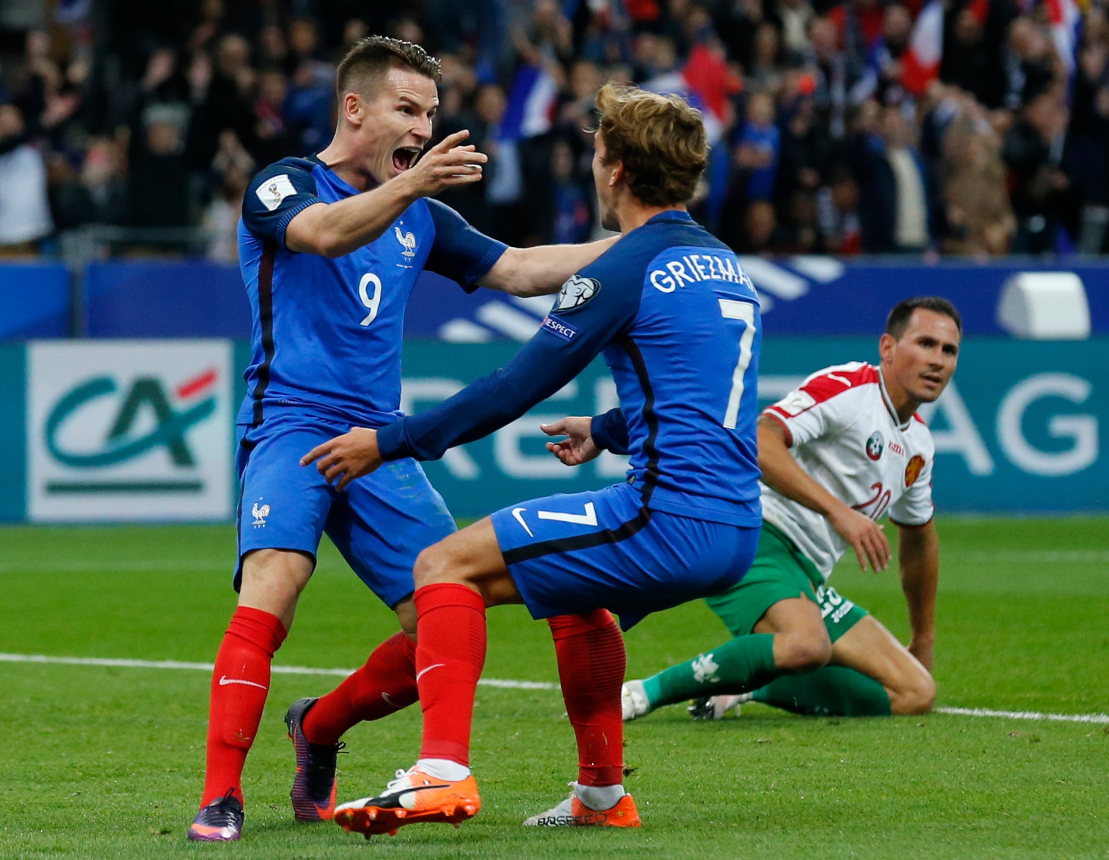 Gameiro: "Espero que Griezmann consiga el Balón de Oro, es difícil pero voy a ayudarle" Gameiro: "Espero que Griezmann consiga el Balón de Oro, es difícil pero voy a ayudarle"