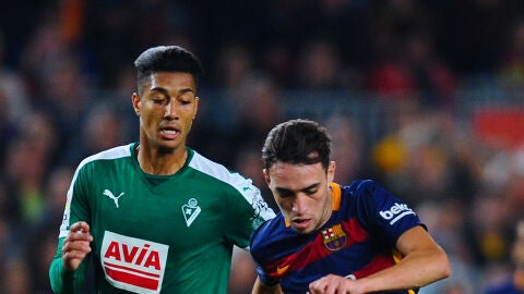 Eddy Silvestre, durante un partido contra el Barcelona de la pasada temporada