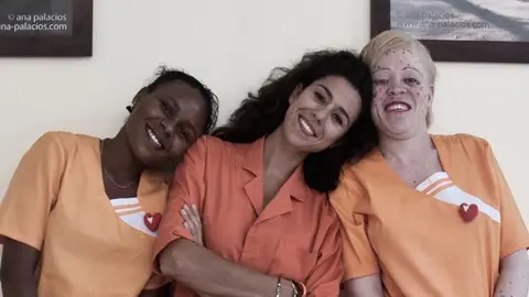 Mafalda Soto "Kilisun" es el proyecto en África de Mafalda Soto, farmacéutica española especializada en Medicina Tropical y Salud Internacional. En Tanzania una crema solar salva vidas y Mafalda no sólo ha fabricado esa crema, sino que ha creado toda una red de producción y distribución local
