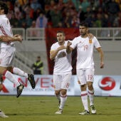 Los jugadores de España celebran el gol de Diego Costa ante Albania