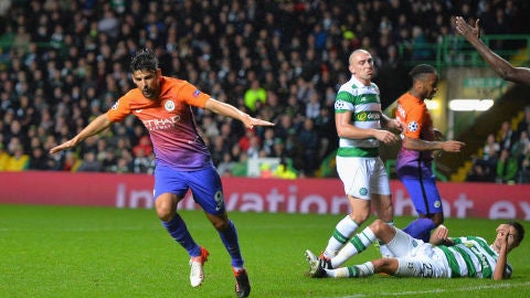 Nolito celebra un gol en Celtic Park