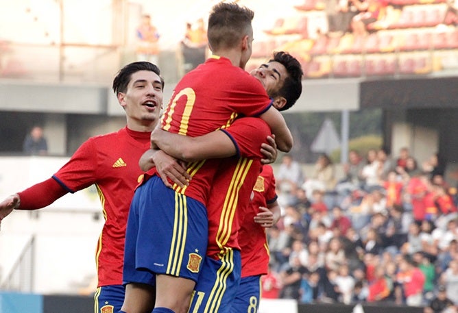 La Sub-21 cumple ante Estonia por 5-0, pero tendrá que ir a la repesca por el triunfo de Suecia La Sub-21 cumple ante Estonia por 5-0, pero tendrá que ir a la repesca por el triunfo de Suecia