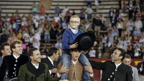 Adri&aacute;n, en la plaza de toros de Valencia