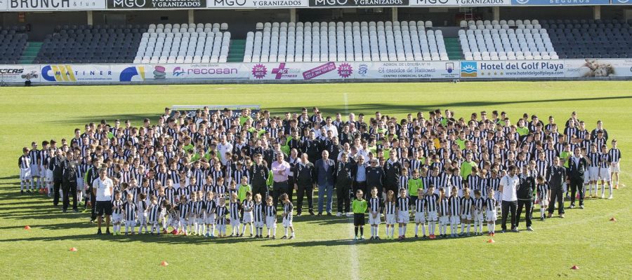 Acto de presentación de los equipos de fútbol base del CD Castellón Acto de presentación de los equipos de fútbol base del CD Castellón