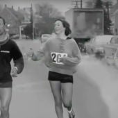Kathrine Switzer, la primer mujer que corrió la maratón de Boston con dorsal
