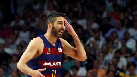 Navarro, en el partido del Bar&ccedil;a en Rusia.