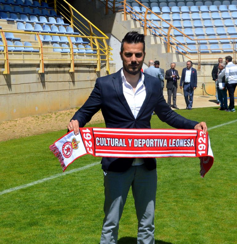 Rubén de la Barrera, de la Cultural: "Teníamos muchas ganas de jugar contra el Madrid en Copa del Rey" Rubén de la Barrera, de la Cultural: "Teníamos muchas ganas de jugar contra el Madrid en Copa del Rey"