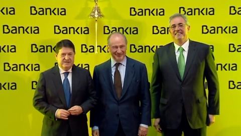 Frame 55.400311 de: El Banco de Espa&ntilde;a alert&oacute; de la situaci&oacute;n cr&iacute;tica de Bankia y de que su salida a bolsa costar&iacute;a 15.000 millones