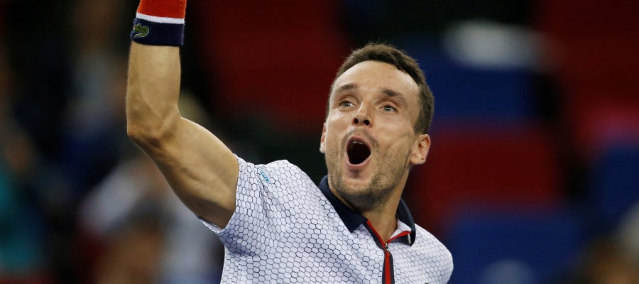 El tenista español Roberto Bautista celebra el triunfo El tenista español Roberto Bautista celebra el triunfo
