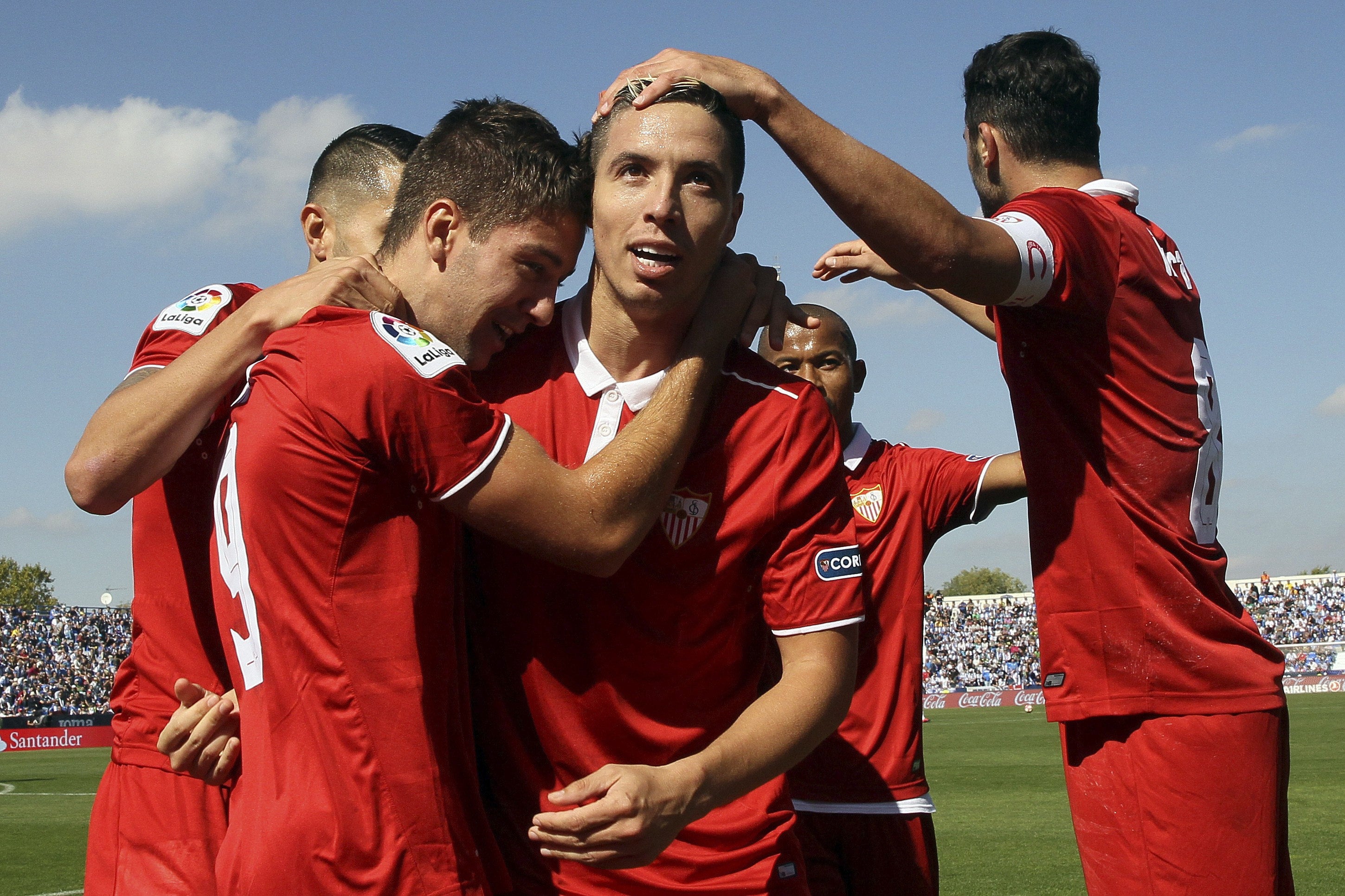 El Sporting de Gijón tratará de frenar el gran arranque liguero del Sevilla El Sporting de Gijón tratará de frenar el gran arranque liguero del Sevilla