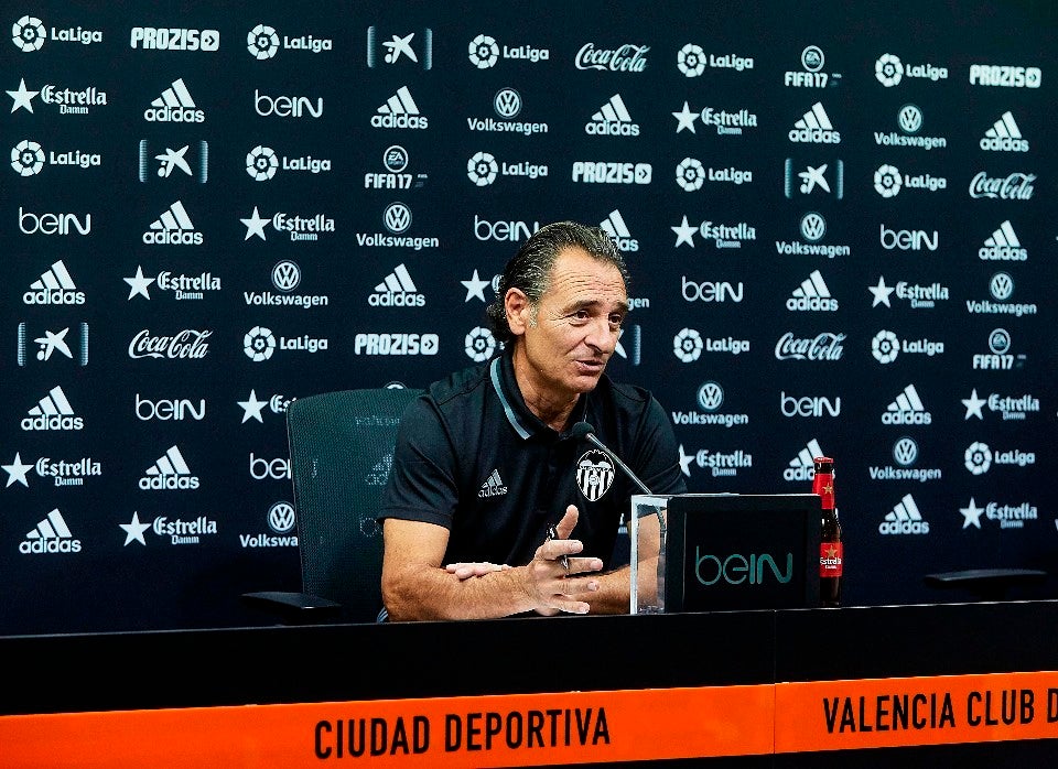 Prandelli: "Al Valencia le faltaba una idea común en defensa" Prandelli: "Al Valencia le faltaba una idea común en defensa"
