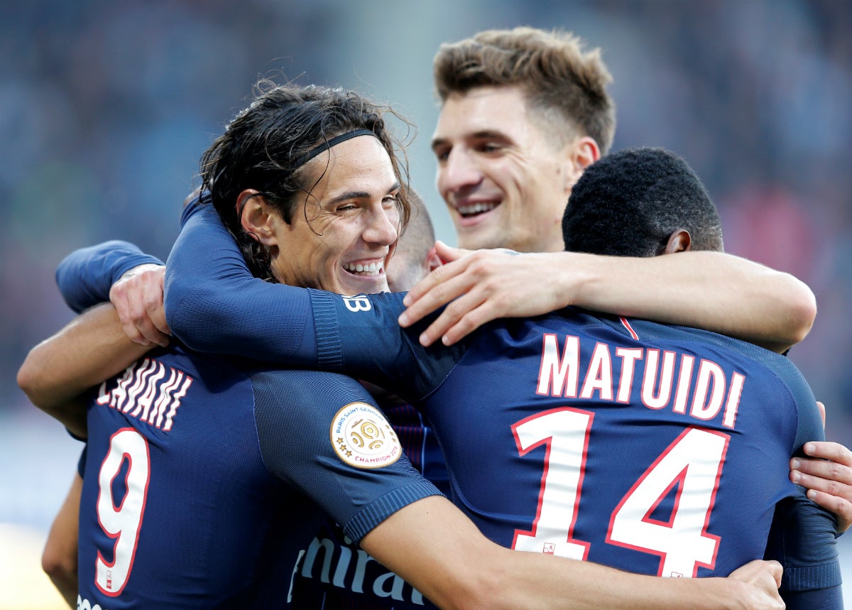 Lucas Moura y Cavani dan el triunfo al PSG ante el Nancy Lucas Moura y Cavani dan el triunfo al PSG ante el Nancy