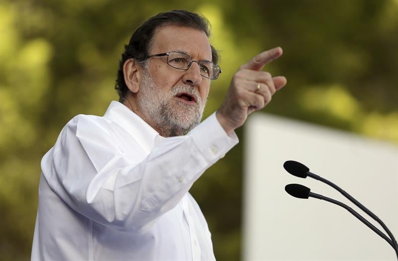 Las preguntas de Amón: ¿Es verdad que si mencionas 5 veces “abstención”, Rajoy aparece detrás del espejo? Las preguntas de Amón: ¿Es verdad que si mencionas 5 veces “abstención”, Rajoy aparece detrás del espejo?