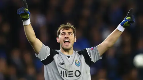 Casillas celebra una victoria Casillas celebra una victoria