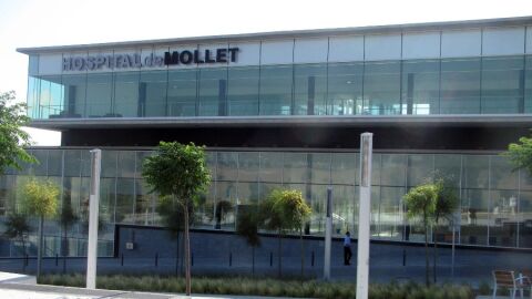 Fachada del hospital de Mollet del Vall&egrave;s