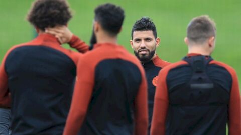 Ag&uuml;ero, principal amenaza del City