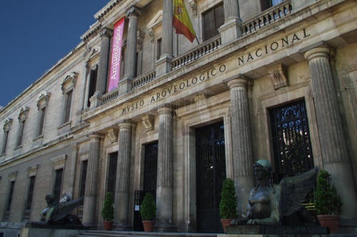 Conocemos la arqueología comprendida entre la Prehistoria hasta la Época Moderna Conocemos la arqueología comprendida entre la Prehistoria hasta la Época Moderna