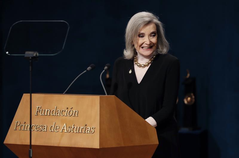 Núria Espert resalta su relación de pasión y entrega con una "bellísima" profesión Núria Espert resalta su relación de pasión y entrega con una "bellísima" profesión
