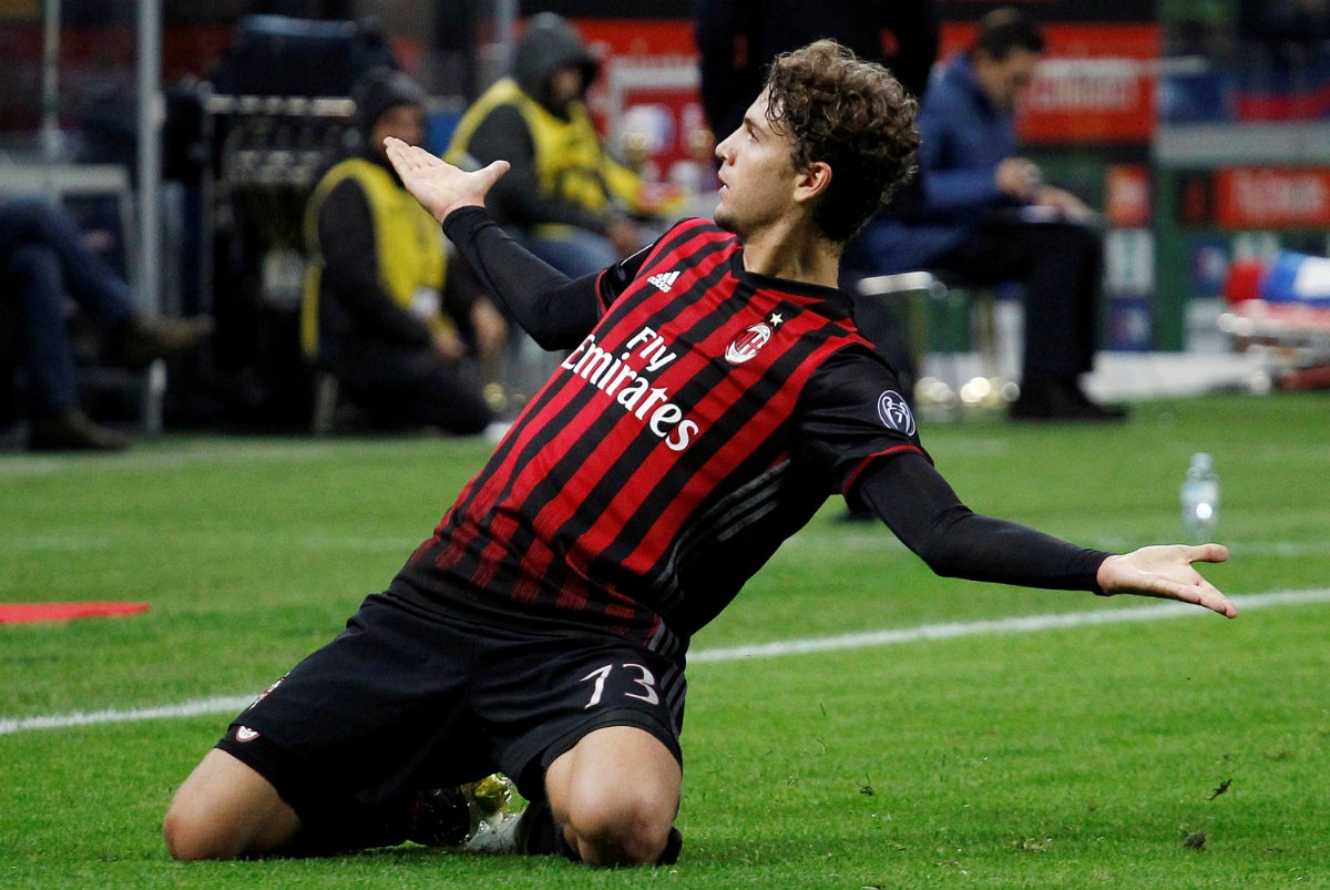 El Milan derrota a la Juventus con un gol de Locatelli y se mete en la lucha por la Serie A El Milan derrota a la Juventus con un gol de Locatelli y se mete en la lucha por la Serie A