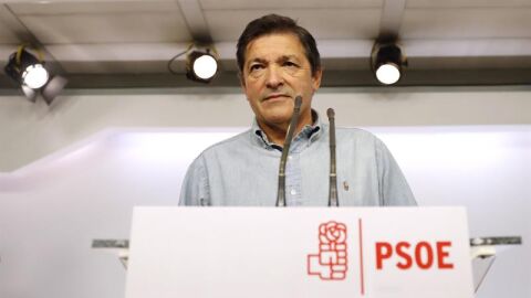 Javier Fern&aacute;ndez en rueda de prensa tras el Comit&eacute; Federal 