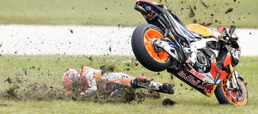 Caída de Marc Márquez en el MotoGP de Australia Caída de Marc Márquez en el MotoGP de Australia