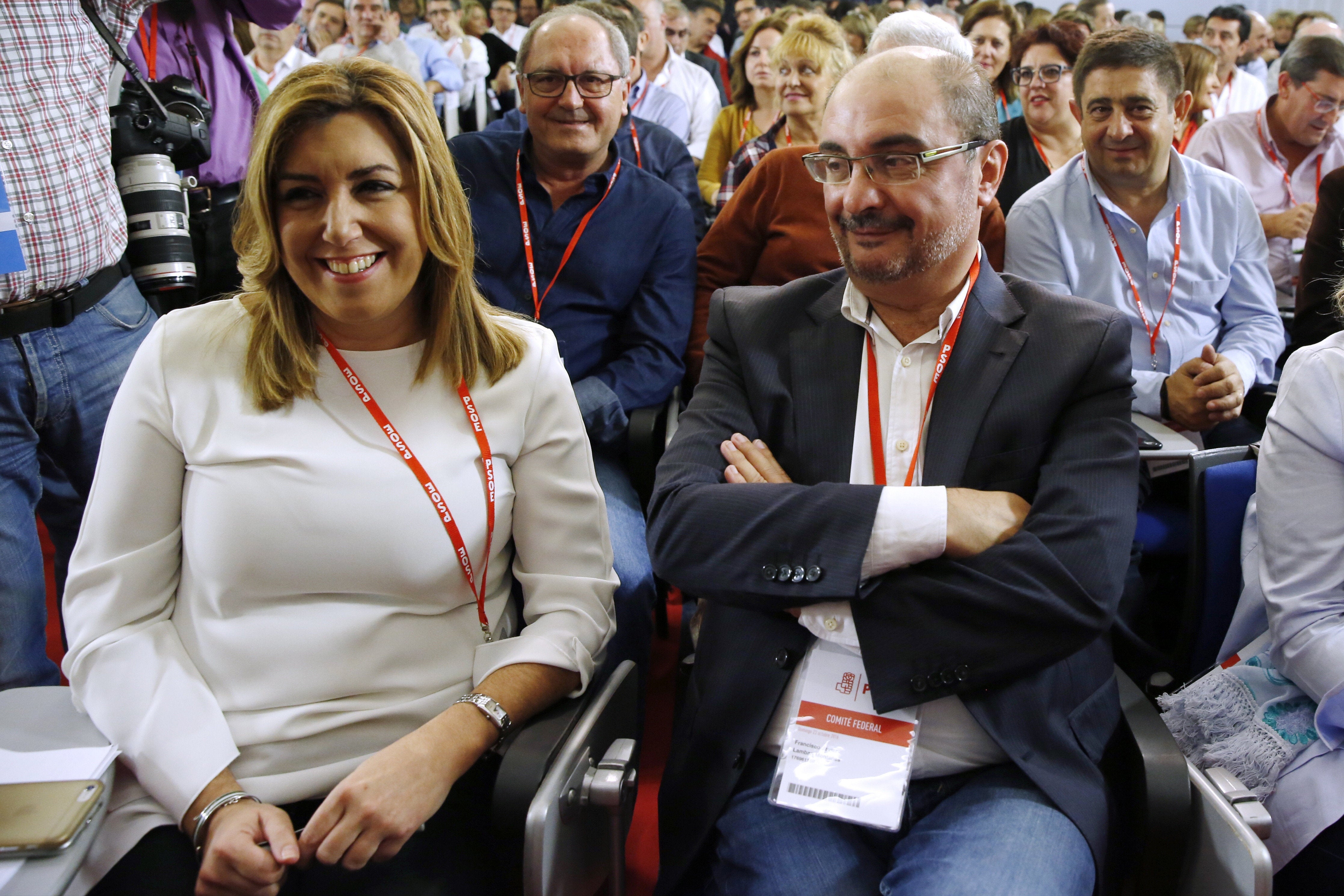 Susana Díaz llama a la "unidad" del PSOE para mantener un partido mayoritario Susana Díaz llama a la "unidad" del PSOE para mantener un partido mayoritario