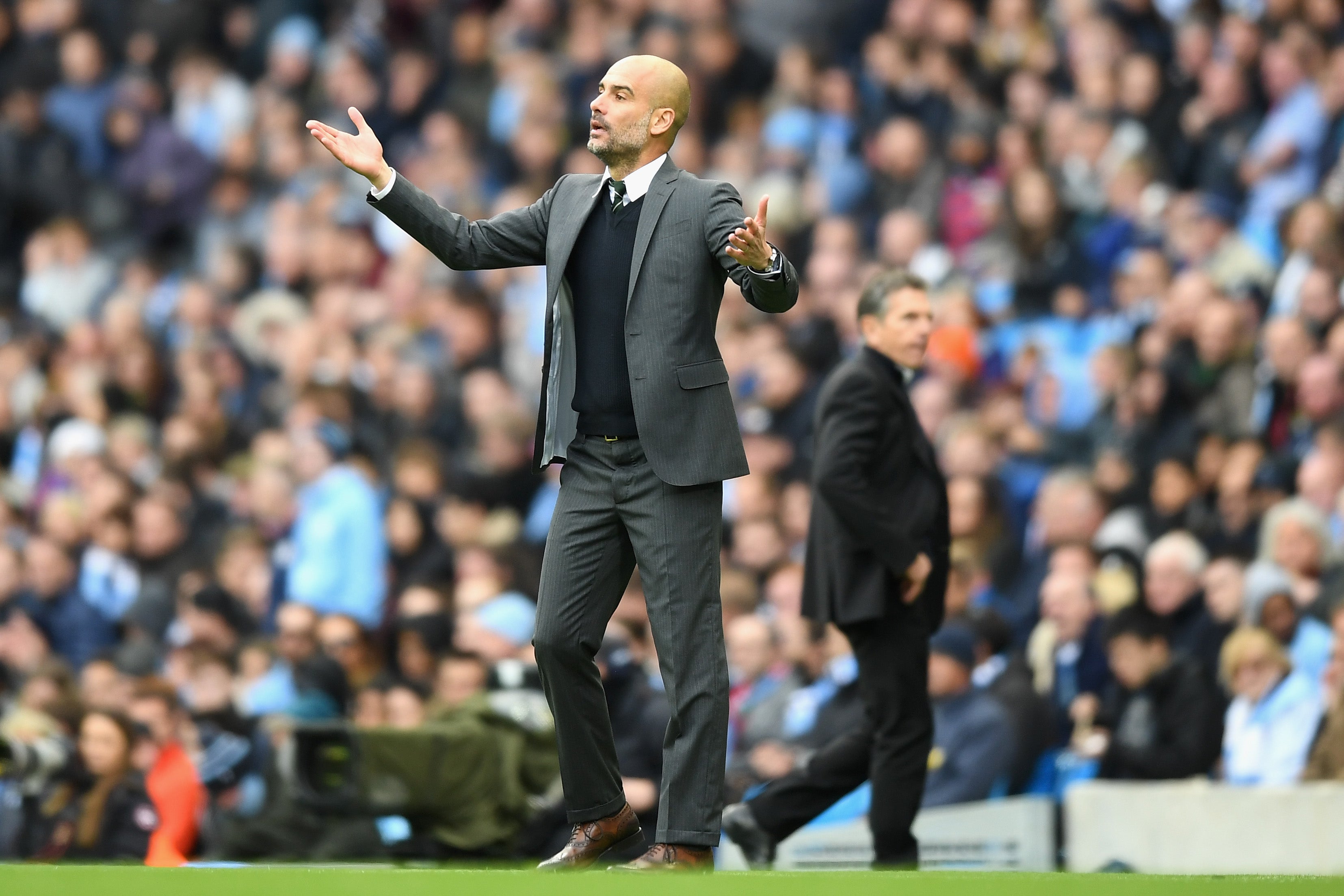 Guardiola, tras otro partido sin ganar: "Voy a descubrir lo que pasa" Guardiola, tras otro partido sin ganar: "Voy a descubrir lo que pasa"