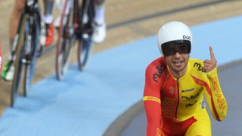 El campe&oacute;n de Europa, Sebas Mora