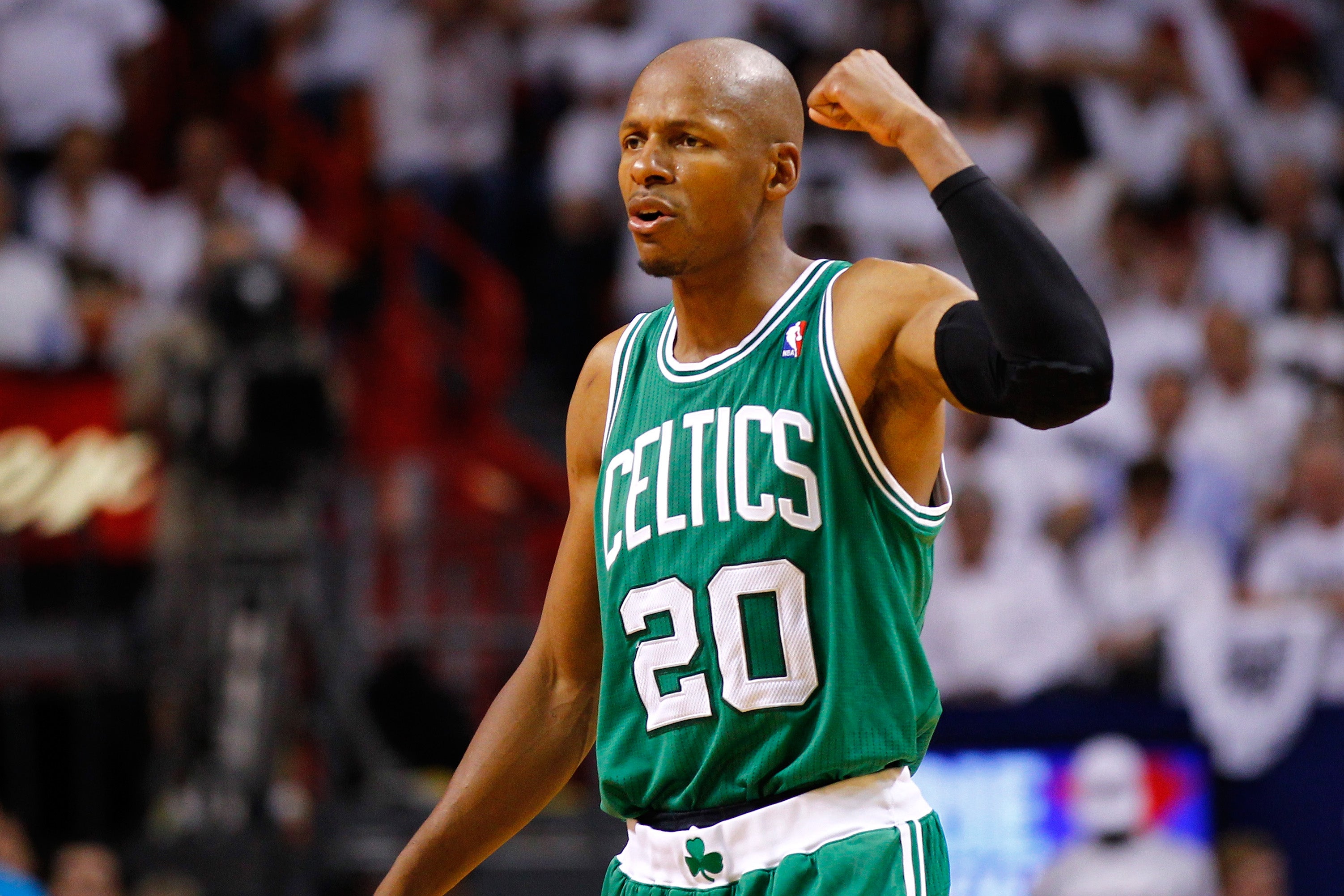 Ray Allen anuncia su retirada a través de una emotiva carta: "Estoy en paz conmigo mismo" Ray Allen anuncia su retirada a través de una emotiva carta: "Estoy en paz conmigo mismo"