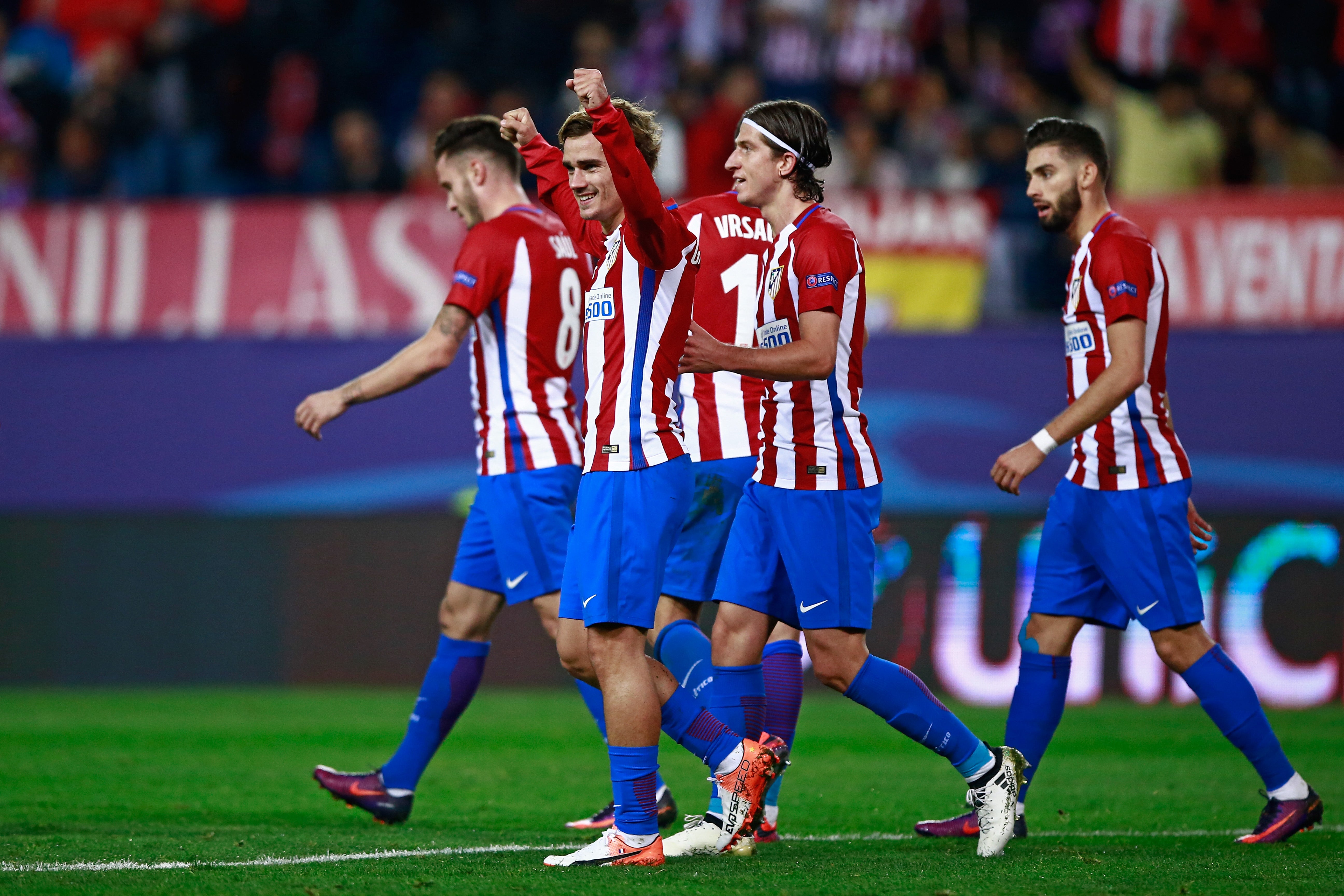 El Atlético sella el pase a octavos con una victoria en el último minuto El Atlético sella el pase a octavos con una victoria en el último minuto