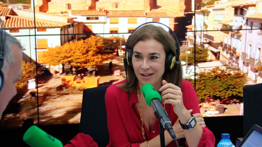 La escritora Carmen Posadas durante una entrevista en Onda Cero