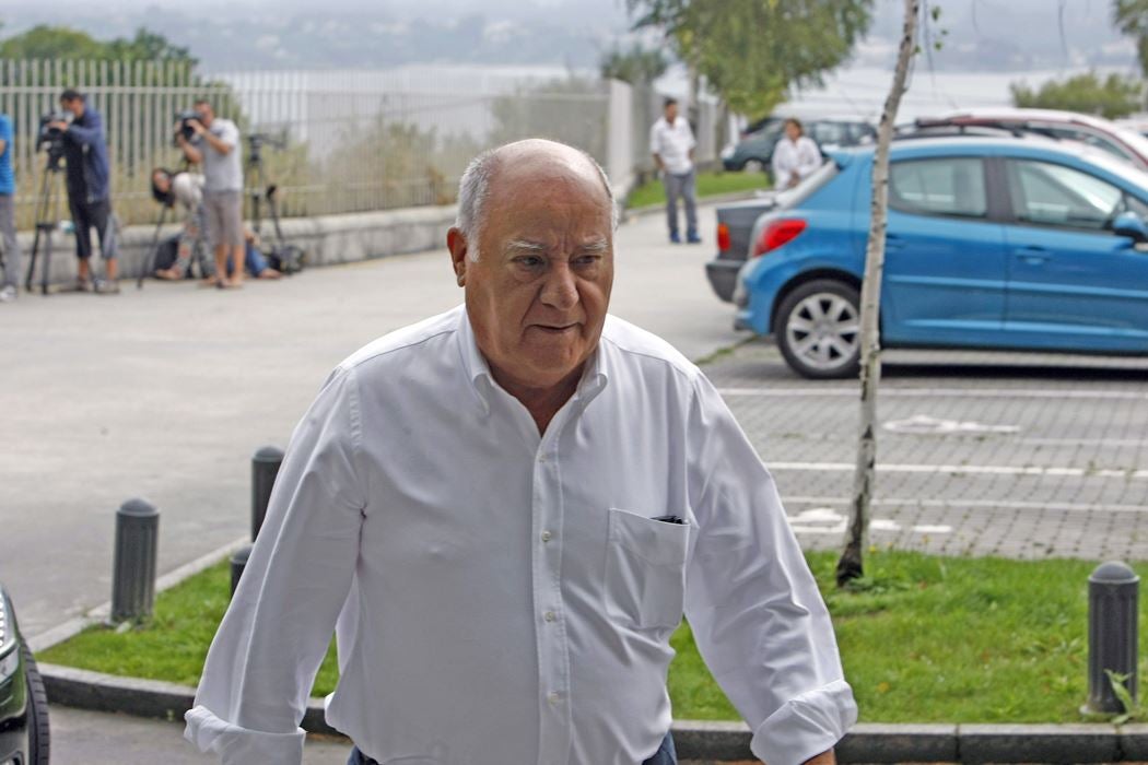 La Fundación Amancio Ortega dona 4 millones de euros en dos años a la Federación Española de Bancos de Alimentos La Fundación Amancio Ortega dona 4 millones de euros en dos años a la Federación Española de Bancos de Alimentos