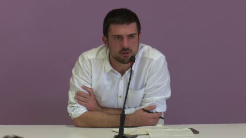Frame 2.494836 de: Ram&oacute;n Espinar atribuye la informaci&oacute;n a una campa&ntilde;a contra Podemos