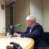 Eduard Ureña entrevista a Antonio Montiel