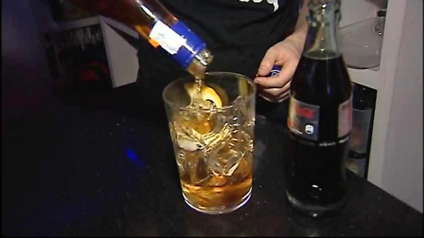 'No montes un circo', campaña del Ayuntamiento de Elche contra el abuso en el consumo de alcohol 'No montes un circo', campaña del Ayuntamiento de Elche contra el abuso en el consumo de alcohol