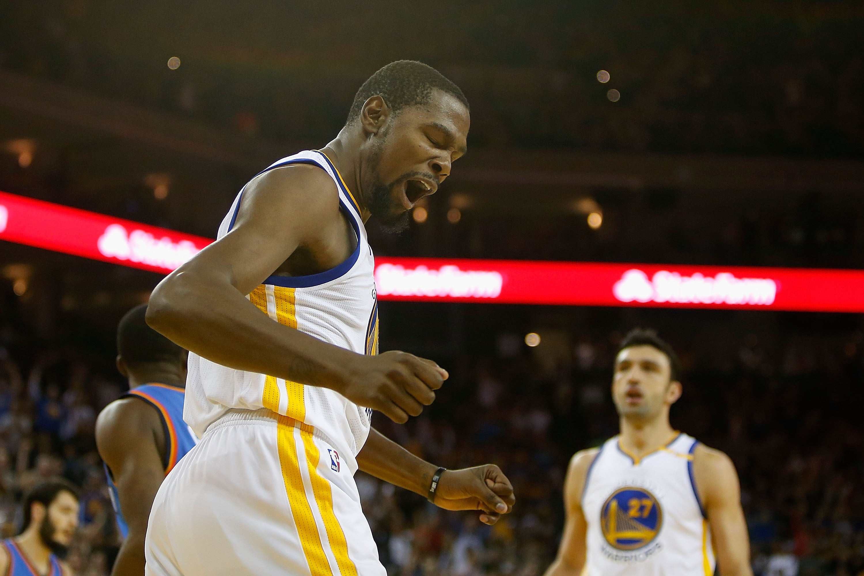 Un gran Kevin Durant lidera la arrolladora victoria ante sus excompañeros de Oklahoma Un gran Kevin Durant lidera la arrolladora victoria ante sus excompañeros de Oklahoma
