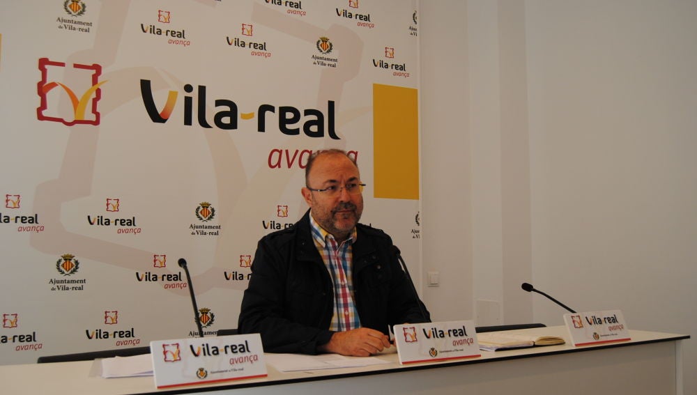 El regidor de Turisme, Emilio Obiol presidirà la comissió de treball que confeccionarà el programa d'actes commemoratius del patronatge de Vila- real. 
