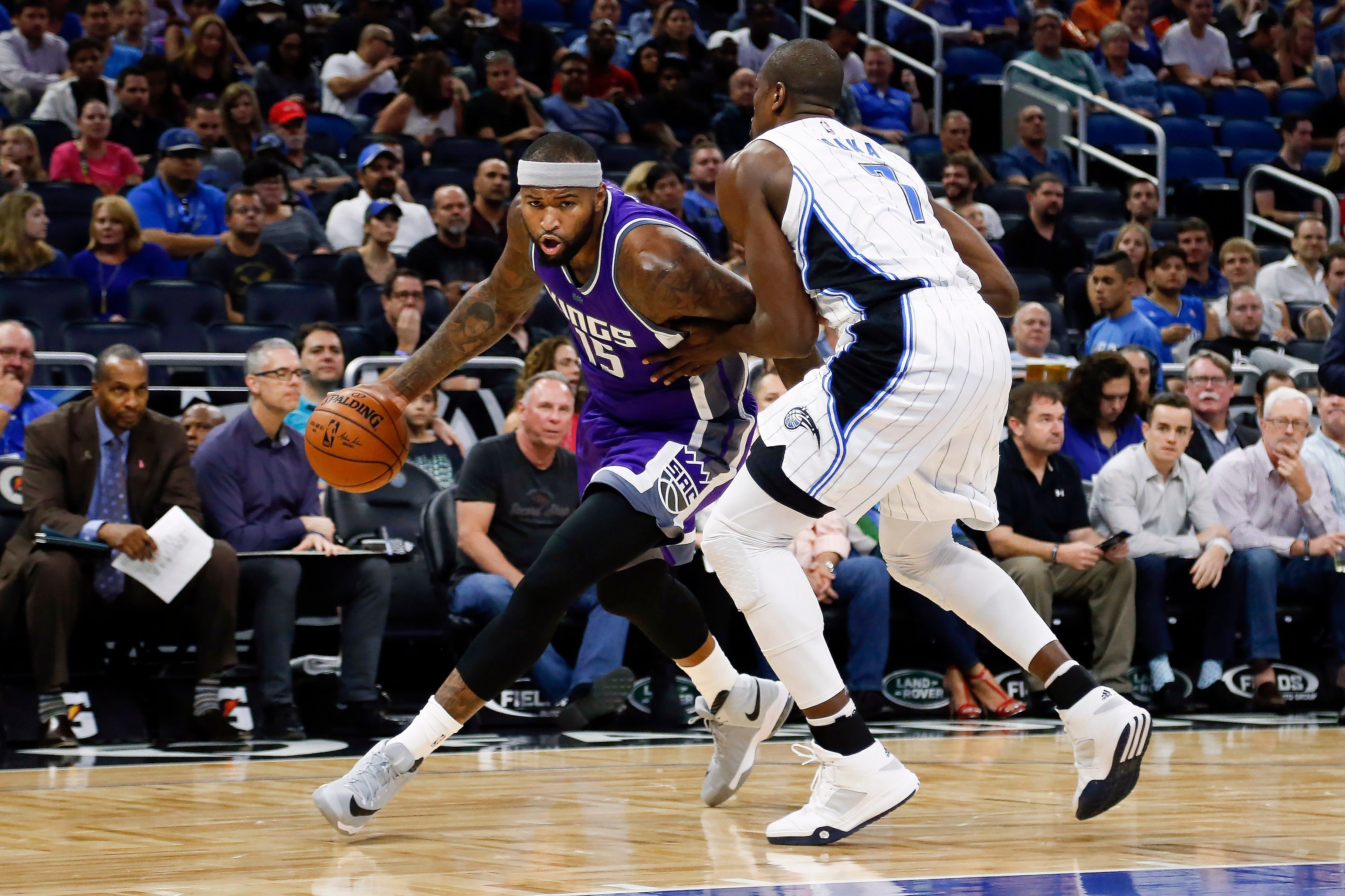 Ibaka y Fournier acaban con la resistencia de Sacramento Kings Ibaka y Fournier acaban con la resistencia de Sacramento Kings